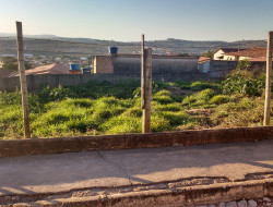 VENDE-SE  LOTES RUA OIAPOQUE