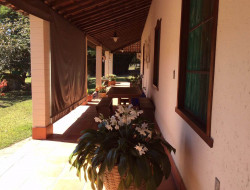 SITIO 10,5 HA  A 15KM DE PARÁ DE MINAS PERTO DOS PENHAS