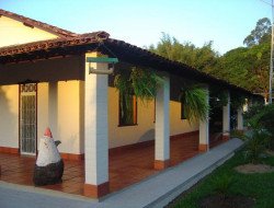 SITIO 10,5 HA  A 15KM DE PARÁ DE MINAS PERTO DOS PENHAS