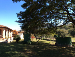 SITIO 10,5 HA  A 15KM DE PARÁ DE MINAS PERTO DOS PENHAS