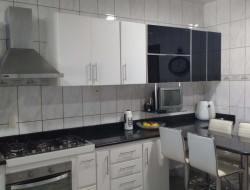 CASA DE ALTO PADRÃO COM PISCINA NO BAIRRO DONA TUNICA