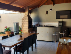 CASA DE ALTO PADRÃO COM PISCINA NO BAIRRO DONA TUNICA