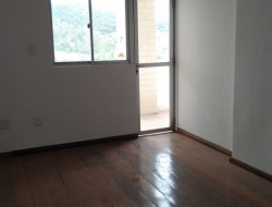 APARTAMENTO RUA BENEDITO VALADARES / PARÁ DE MINAS