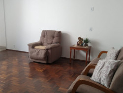 VENDO  DUAS CASAS E 01 LOTE BAIRRO SÃO JOSÉ