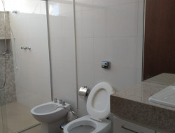 VENDO  DUAS CASAS E 01 LOTE BAIRRO SÃO JOSÉ