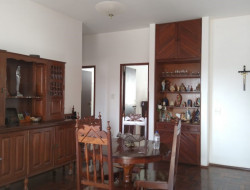 VENDO  DUAS CASAS E 01 LOTE BAIRRO SÃO JOSÉ