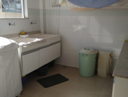 VENDO  DUAS CASAS E 01 LOTE BAIRRO SÃO JOSÉ