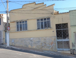 CASA A VENDA BAIRRO NOSSA SENHORA DAS GRAÇAS