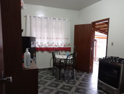 IMÓVEL COMERCIAL E DE ESQUINA NA RUA MELO GUIMARÃES