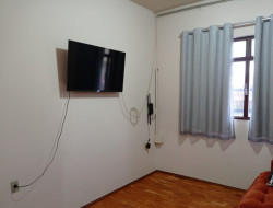 IMÓVEL COMERCIAL E DE ESQUINA NA RUA MELO GUIMARÃES