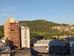 APARTAMENTO NOVO NO CENTRO DE PARÁ DE MINAS