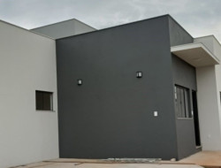 CASA NO BAIRRO CORES DE MINAS