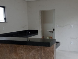 CASA NO BAIRRO CORES DE MINAS