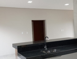 CASA NO BAIRRO CORES DE MINAS