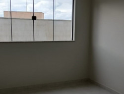 CASA NO BAIRRO CORES DE MINAS