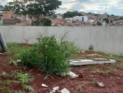CASA NO BAIRRO CORES DE MINAS