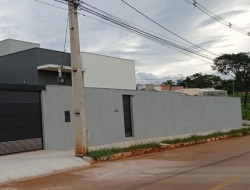 CASA NO BAIRRO CORES DE MINAS