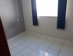 VENDE-SE DUAS MORADIAS NO BAIRRO JARDIM DAS PITEIRAS