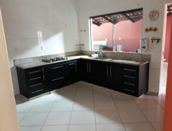 VENDE-SE DUAS MORADIAS NO BAIRRO JARDIM DAS PITEIRAS