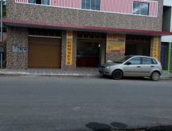 PRÉDIO NO CENTRO DE SÃO JOSÉ DA VARGINHA