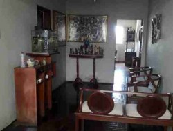 CASA EM ÁREA COMERIAL / CENTRO/  DE PARÁ DE MINAS