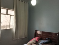 CASA EM ÁREA COMERIAL / CENTRO/  DE PARÁ DE MINAS