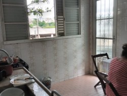 CASA EM ÁREA COMERIAL / CENTRO/  DE PARÁ DE MINAS