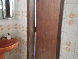 CASA EM ÁREA COMERIAL / CENTRO/  DE PARÁ DE MINAS