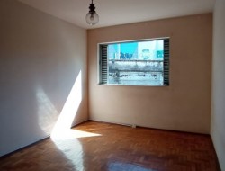 CASA DE ESQUINA PRÓXIMO AO CENTRO
