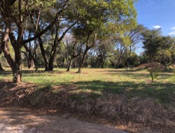 EXCELENTES CHÁCARAS DENTRO DE CONDOMÍNIO FECHADO/ PARÁ DE MINAS