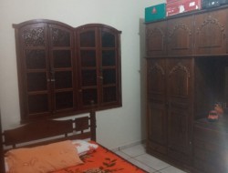 CASA EM GAMELEIRA/FLORESTAL