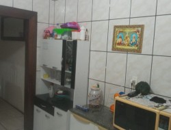CASA EM GAMELEIRA/FLORESTAL