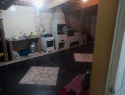 CASA EM GAMELEIRA/FLORESTAL
