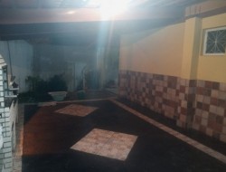 CASA EM GAMELEIRA/FLORESTAL