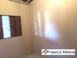 CASA LOCALIZADA EM SÃO JOSÉ DA VARGINHA