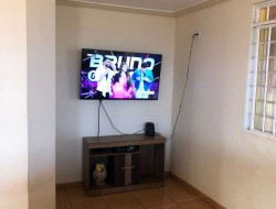 CASA NO BAIRRO SENADOR VALADARES