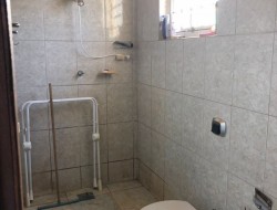 CASA NO BAIRRO SENADOR VALADARES