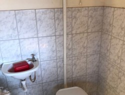CASA NO BAIRRO SENADOR VALADARES