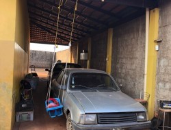CASA NO BAIRRO SENADOR VALADARES