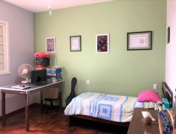 EXCELENTE CASA NO DOM BOSCO