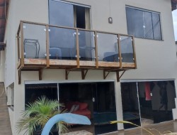 CASA COM PISCINA E ÁREA GOURMET NO BAIRRO SERRA VERDE