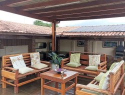CASA COM PISCINA E ÁREA GOURMET NO BAIRRO SERRA VERDE