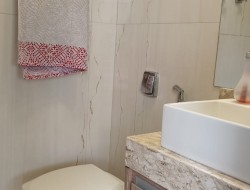 CASA COM PISCINA E ÁREA GOURMET NO BAIRRO SERRA VERDE