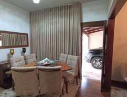 CASA COM PISCINA E ÁREA GOURMET NO BAIRRO SERRA VERDE