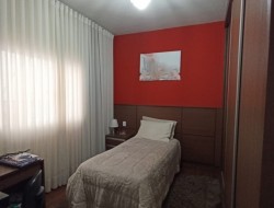CASA COM PISCINA E ÁREA GOURMET NO BAIRRO SERRA VERDE