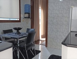 CASA COM PISCINA E ÁREA GOURMET NO BAIRRO SERRA VERDE