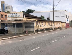 IMÓVEL NO CENTRO DE PARÁ DE MINAS