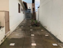 CASA  BAIRRO NAÇÕES EM DIVINÓPOLIS