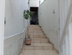 CASA NO BAIRRO ESPLANADA