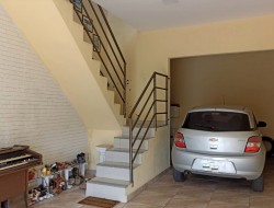 CASA NO BAIRRO ESPLANADA